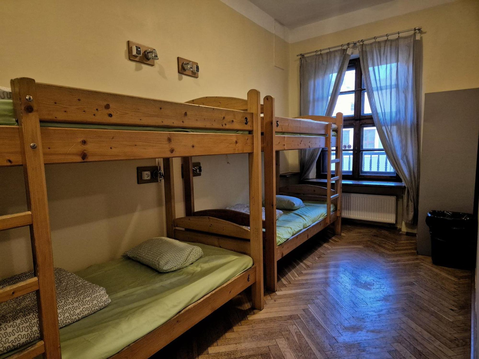 50 People Apartment Krakow Luaran gambar