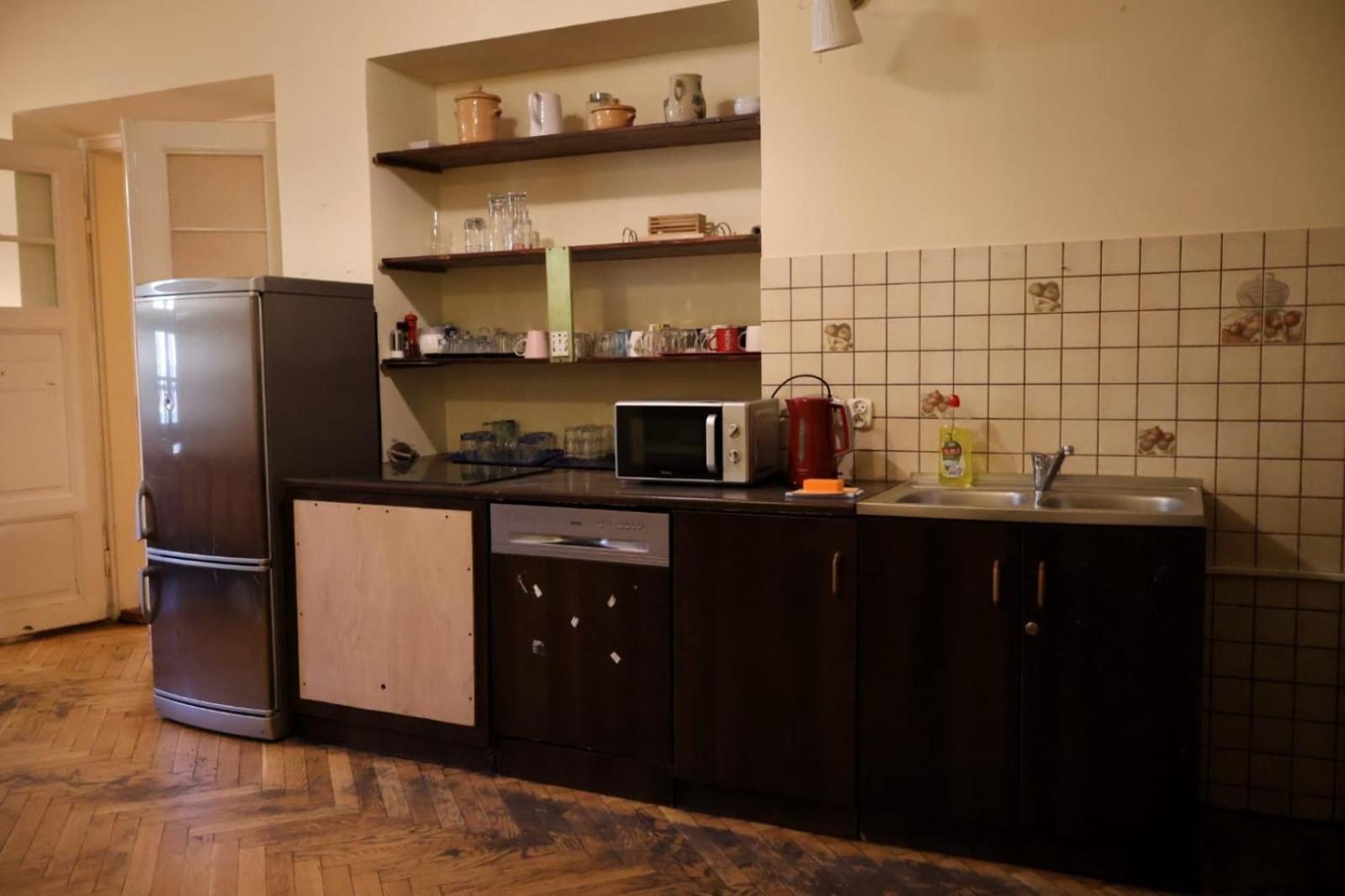 50 People Apartment Krakow Luaran gambar
