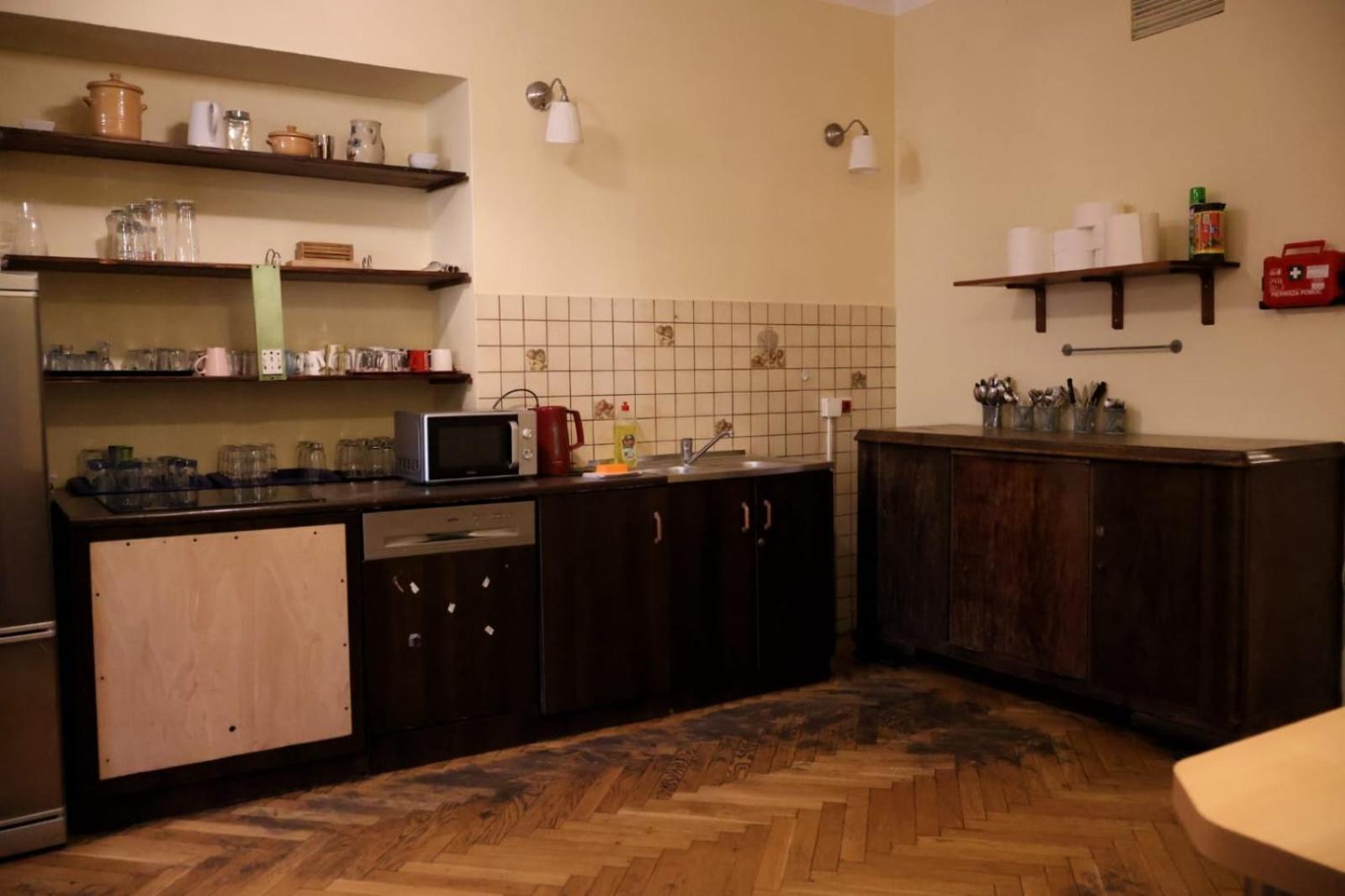 50 People Apartment Krakow Luaran gambar
